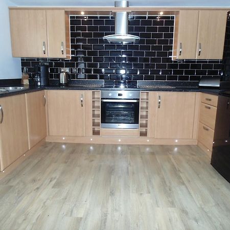 Apartamento Awel Y Mor Llanelli Exterior foto